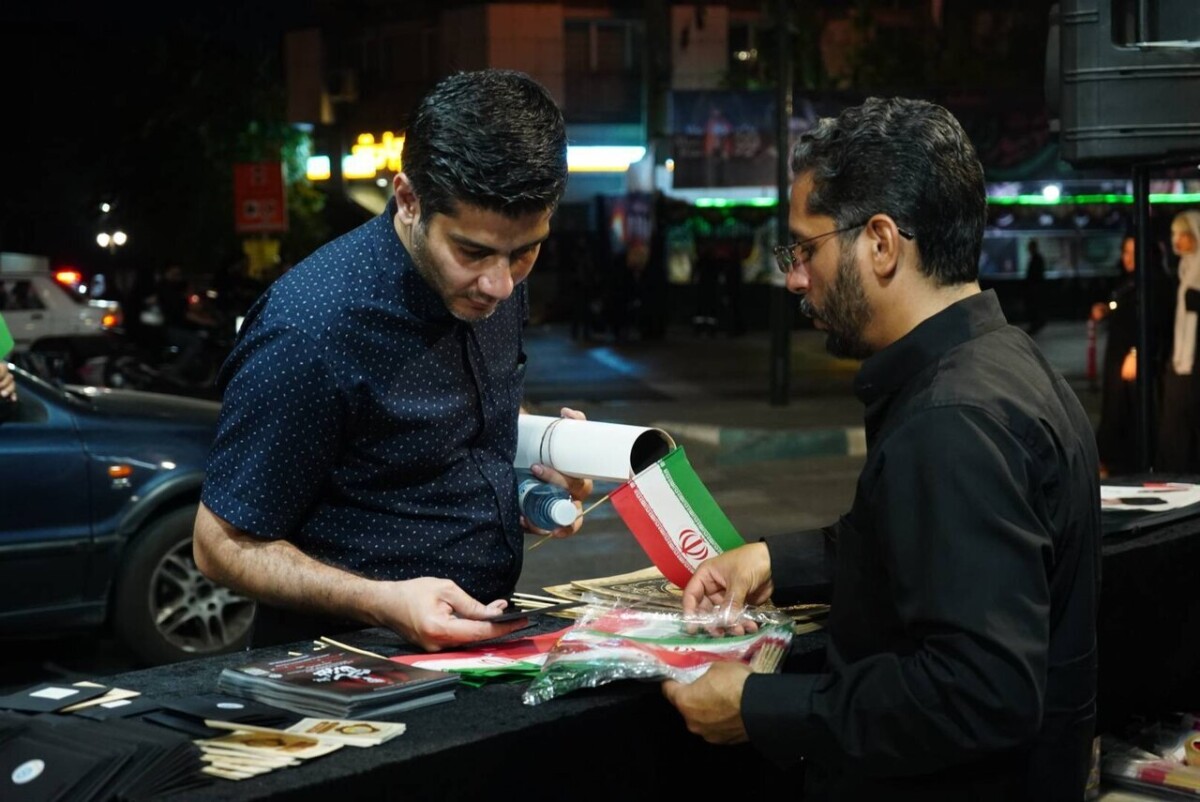 خدمات شبانهروزی موکب نهاد کتابخانهها به زائران رهبر شهید خدمات شبانهروزی موکب نهاد کتابخانهها به زائران رهبر شهید